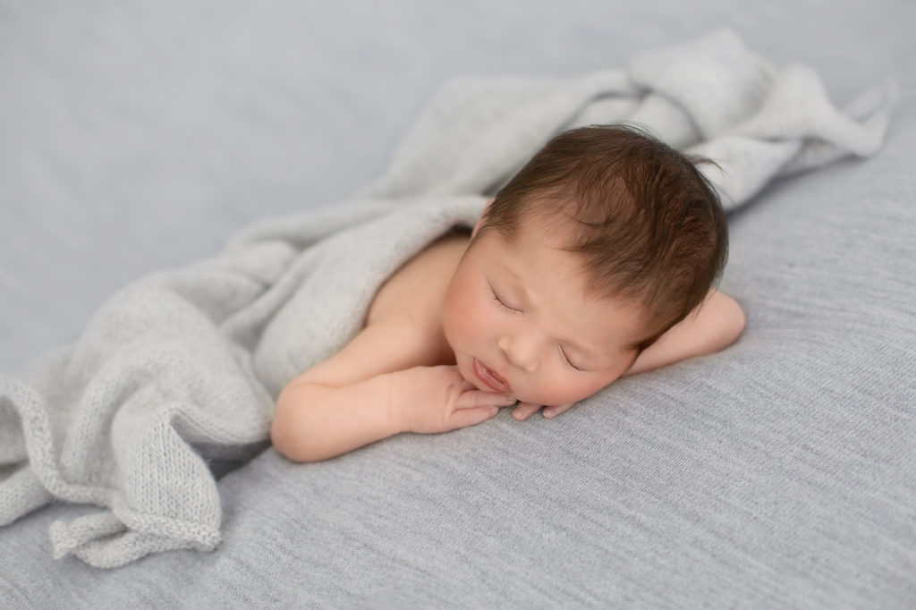 accessoire-bebe-sur-mesure-newborn-props